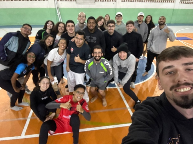 Projeto Surdos e Falantes e Libras (7)